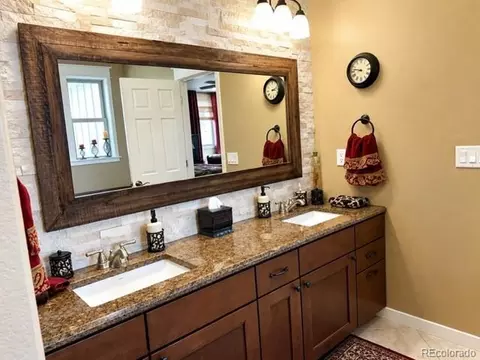 Bath - 7988 Wisdom Ct, Frederick, CO 80530 photo 2 of 6
