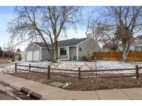 18112 E Crestline Cir, Centennial, CO 80015 photo 2