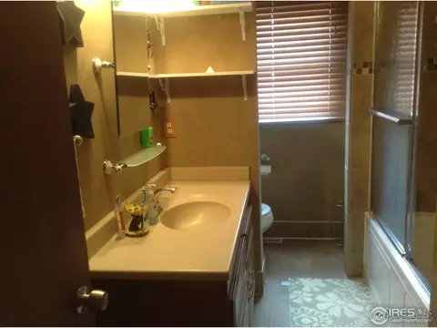 1009 Park St, Sterling, CO 80751 photo 9
