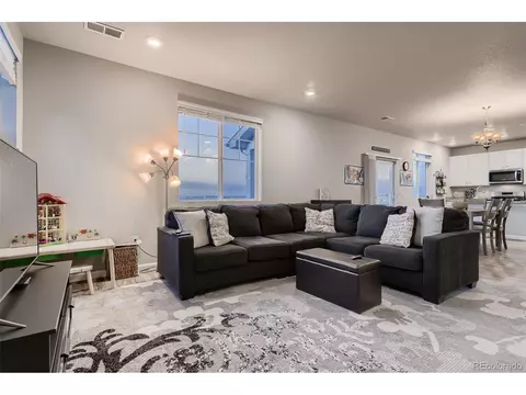 26839 E 1st Pl, Aurora, CO 80018 photo 5