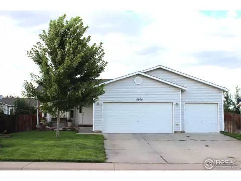 2905 Anchor Dr, Evans, CO 80620 photo 2