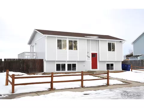 328 Maple Dr, Frederick, CO 80530 photo 1