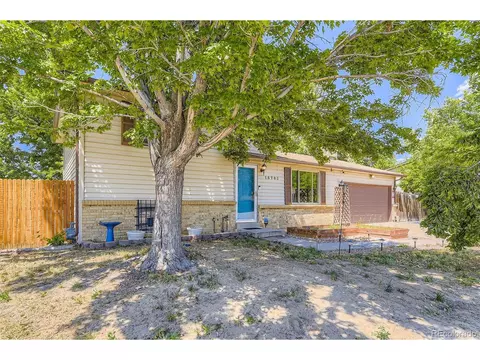 15705 E Brown Ave, Aurora, CO 80013 photo 2