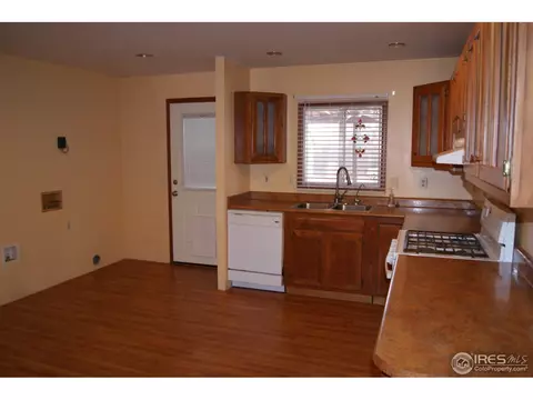 590 2nd St, Bennett, CO 80102 photo 9