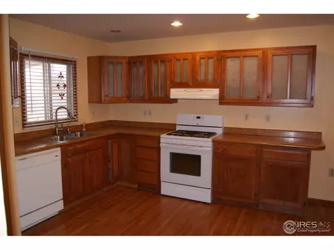590 2nd St, Bennett, CO 80102 photo 7