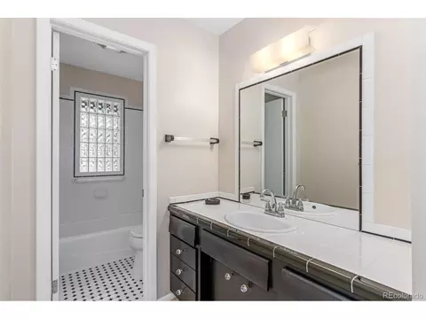 Bath - 5161 Laurel Ave, Boulder, CO 80303 photo 1 of 5