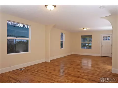 818 7th St, Berthoud, CO 80513 photo 3