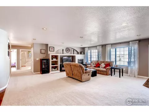 6938 Saddleback Ave, Firestone, CO 80504 photo 3