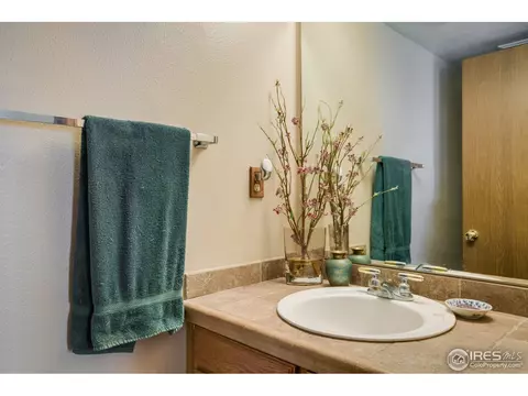 13702 W 64th Dr, Arvada, CO 80004 photo 12