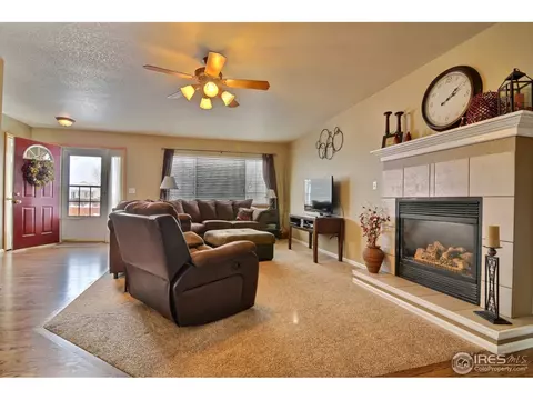 1413 Walnut St, Windsor, CO 80550 photo 2