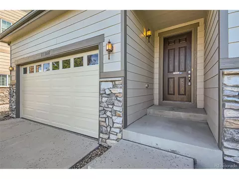 25266 E Lake Dr, Aurora, CO 80016 photo 3