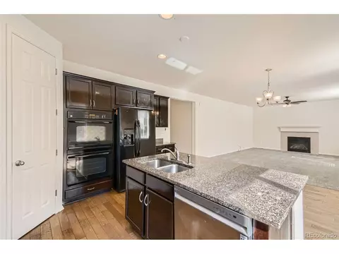 25266 E Lake Dr, Aurora, CO 80016 photo 11