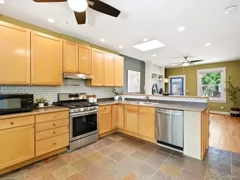 Kitchen - 26 E Bayaud Ave, Denver, CO 80209 photo 2 of 5