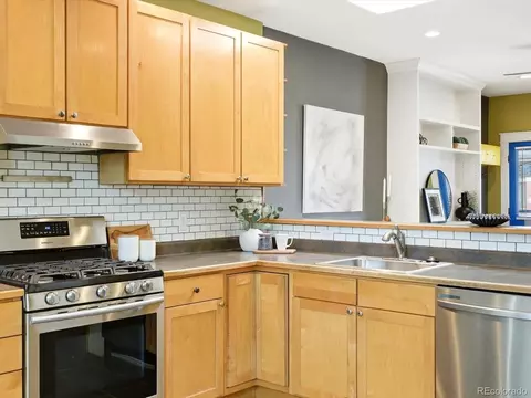 Kitchen - 26 E Bayaud Ave, Denver, CO 80209 photo 3 of 5