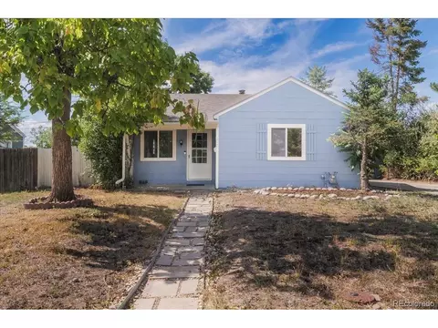 925 Moline St, Aurora, CO 80010