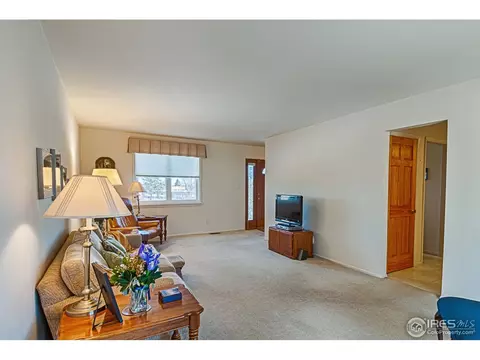 955 Yale Rd, Boulder, CO 80305 photo 6