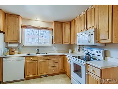 955 Yale Rd, Boulder, CO 80305 photo 10