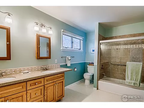 955 Yale Rd, Boulder, CO 80305 photo 17