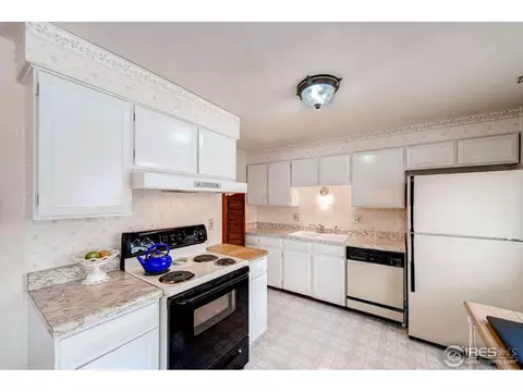 2886 Kenyon Cir, Boulder, CO 80305 photo 11