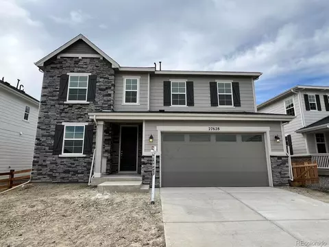 27628 E Indore Dr, Aurora, CO 80016