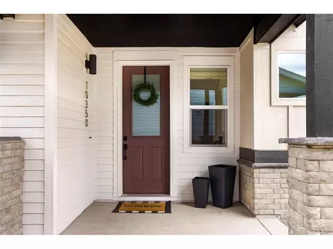 Exterior - 10350 E 62nd Pl, Denver, CO 80238 photo 3 of 6