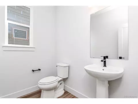 21668 E 61st Dr, Aurora, CO 80019 photo 14