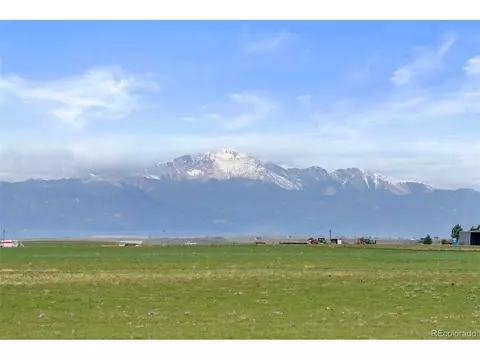 1 Big Springs Rd, Calhan, CO 80808