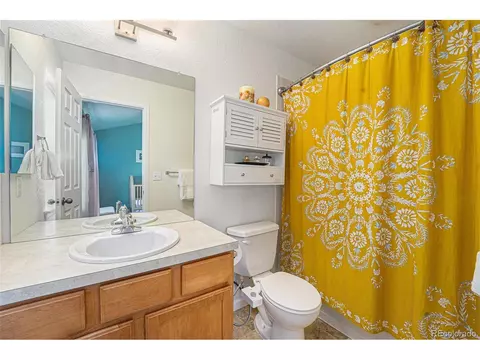 Bath - 8381 E 29th Ave, Denver, CO 80238 photo 4 of 4