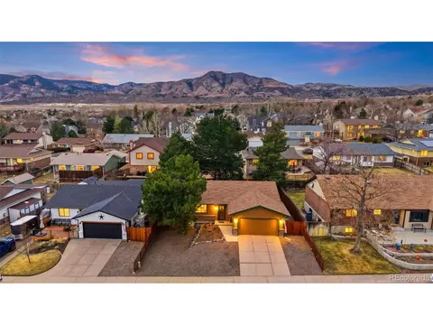 2357 S Eldridge Ct, Lakewood, CO 80228