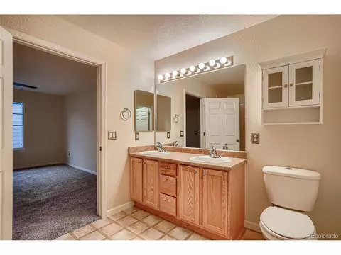 Undisclosed, Aurora, CO 80016 photo 19