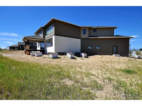 5870 Last Pointe Dr, Windsor, CO 80550 photo 9