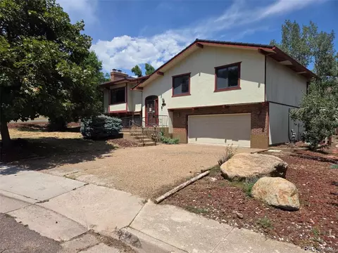 3590 Clubheights Dr, Colorado Springs, CO 80906