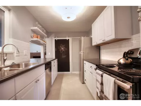 2895 Regis Dr, Boulder, CO 80305 photo 9