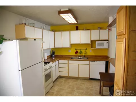 3602 Myrtle St, Evans, CO 80620 photo 4