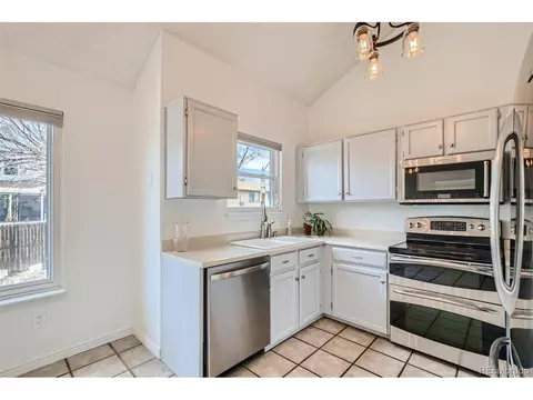 6347 Lamar Pl, Arvada, CO 80003 photo 9