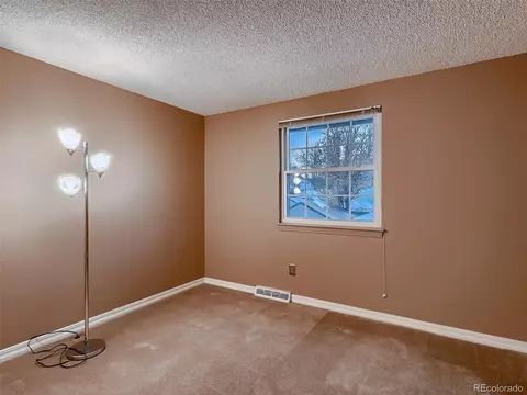 8602 E Amherst Dr #C, Denver, CO 80231 photo 18