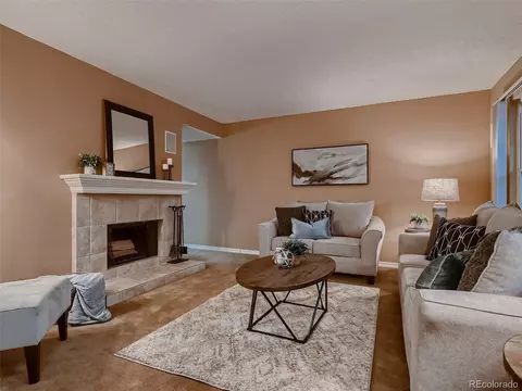 8602 E Amherst Dr #C, Denver, CO 80231 photo 2