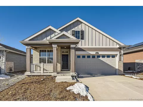 5015 N Quemoy St, Aurora, CO 80019