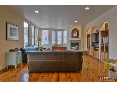 12 Eagle Nest Ln, Lyons, CO 80540 photo 4