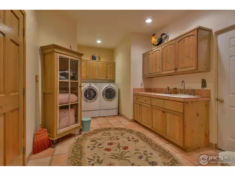 12 Eagle Nest Ln, Lyons, CO 80540 photo 3