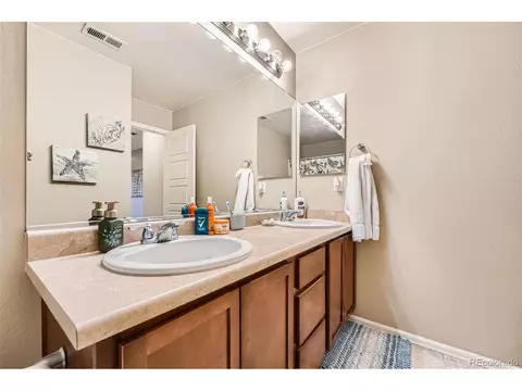 25202 E 2nd Pl, Aurora, CO 80018 photo 30