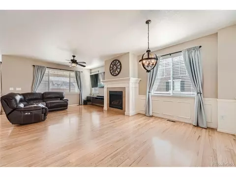 25202 E 2nd Pl, Aurora, CO 80018 photo 10