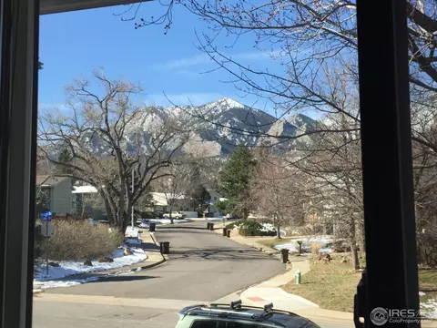 990 Ithaca Dr, Boulder, CO 80305 photo 3