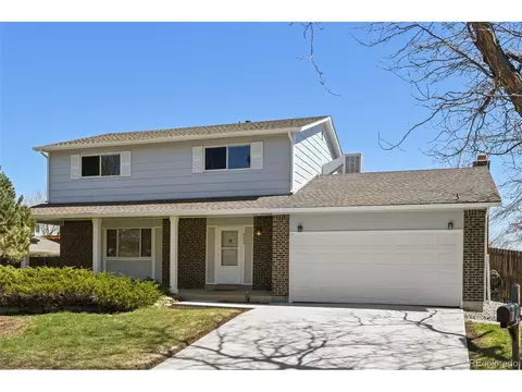 9562 W Capri Dr, Littleton, CO 80123
