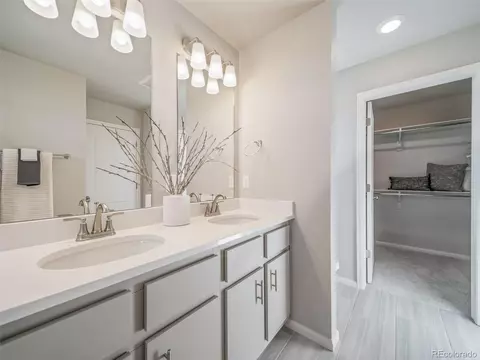 21943 E 38th Pl, Aurora, CO 80019 photo 19