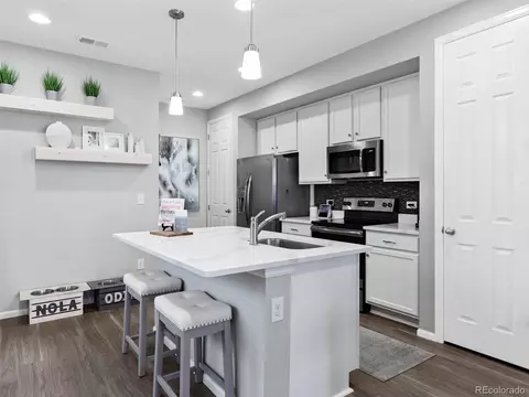 23616 E 5th Pl, Aurora, CO 80018 photo 8
