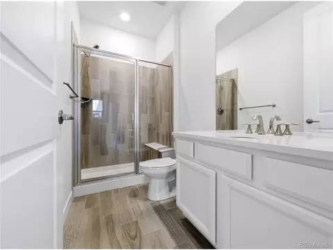 Bath - 9989 E 62nd Ave, Denver, CO 80238 photo 4 of 4