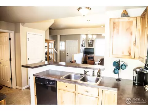 827 Gentlewind Way, Berthoud, CO 80513 photo 4