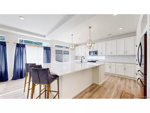 4094 Picadilly Ct, Aurora, CO 80019