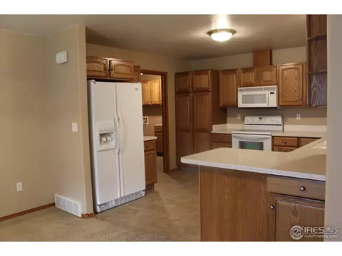 426 Samples Ave, Brush, CO 80723 photo 5
